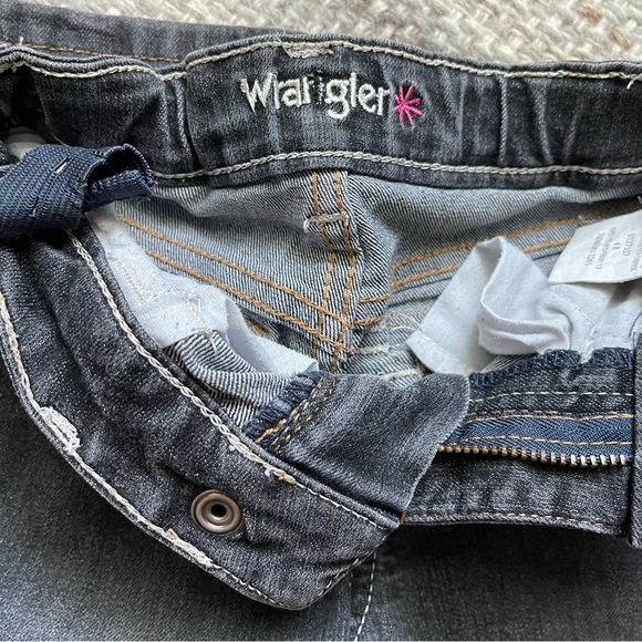 Wrangler black denim jeans size 4R pockets girls casual western straight leg - Picture 4 of 6
